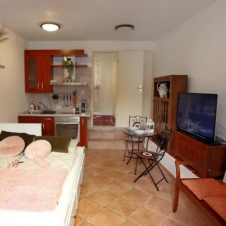 Charming Studio Dasa *