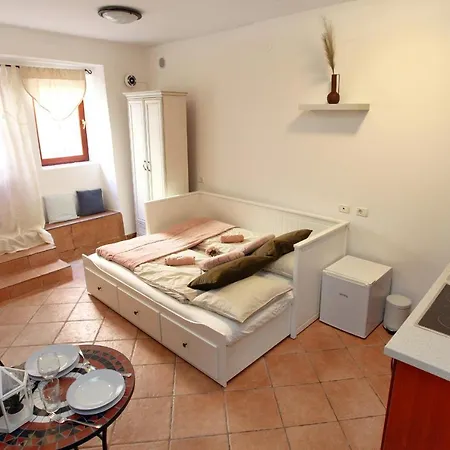 شقة Charming Studio Dasa *