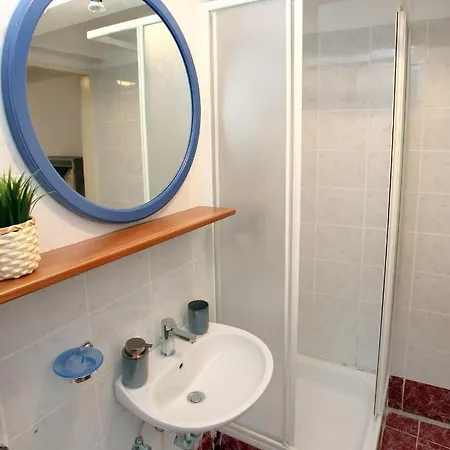 Charming Studio Dasa شقة بيران
